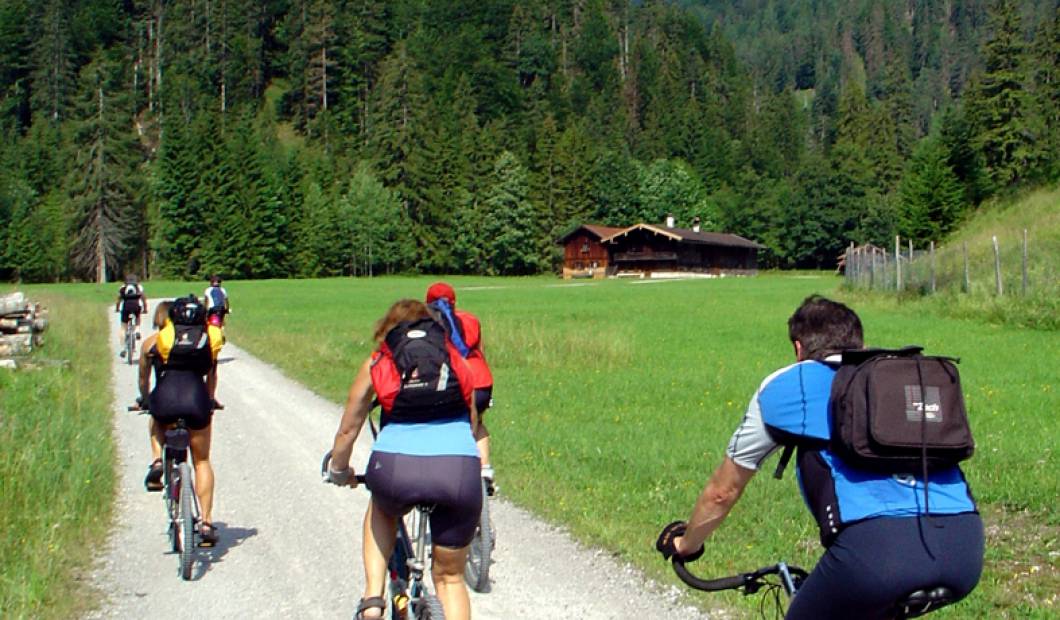 Biken in den Bergen Bayerns