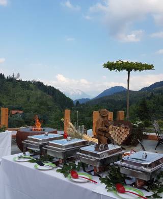 Grillbuffet im Hotel Tatzlwurm